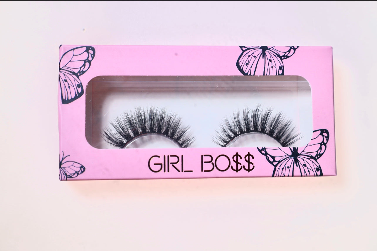 Girlboss whispy mink lashes