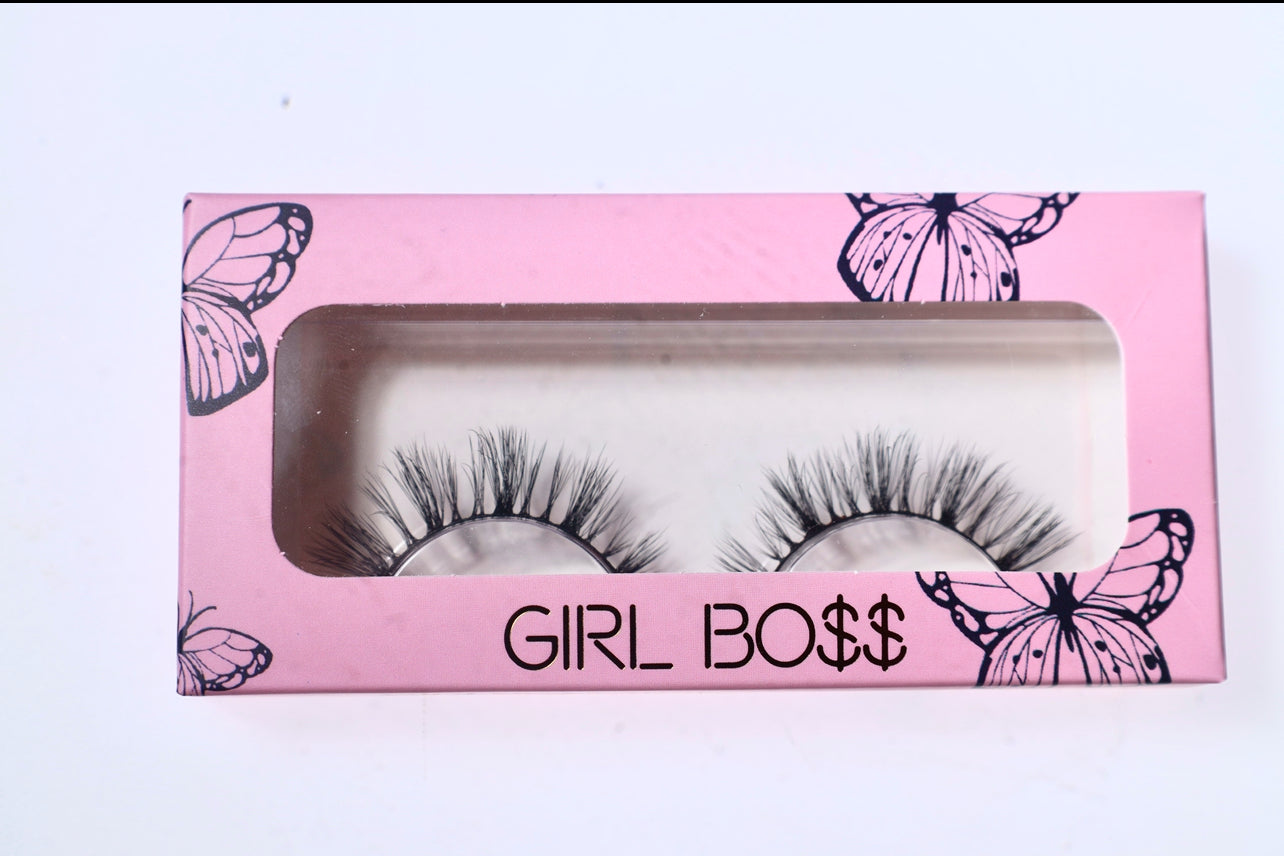 Girlboss whispy mink lashes