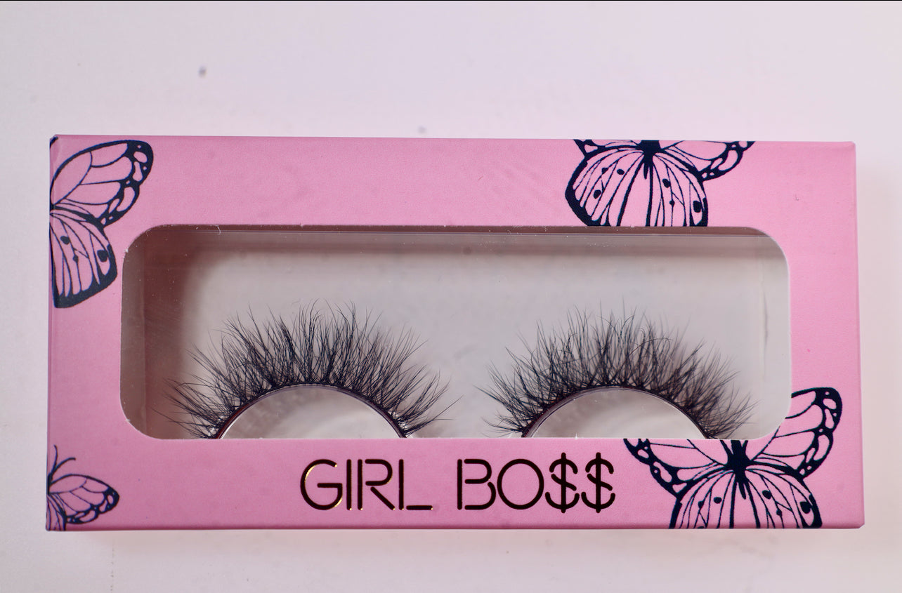 Girlboss whispy mink lashes