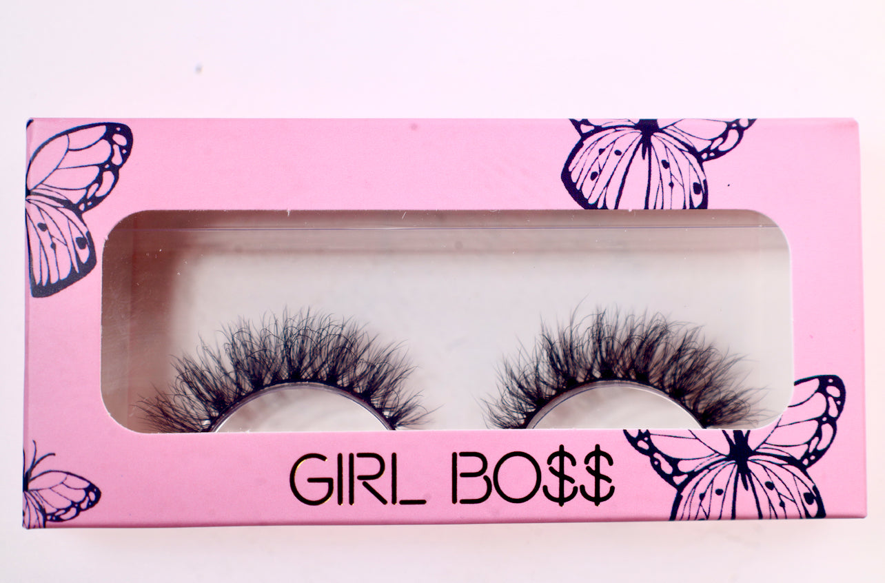 Girlboss whispy mink lashes