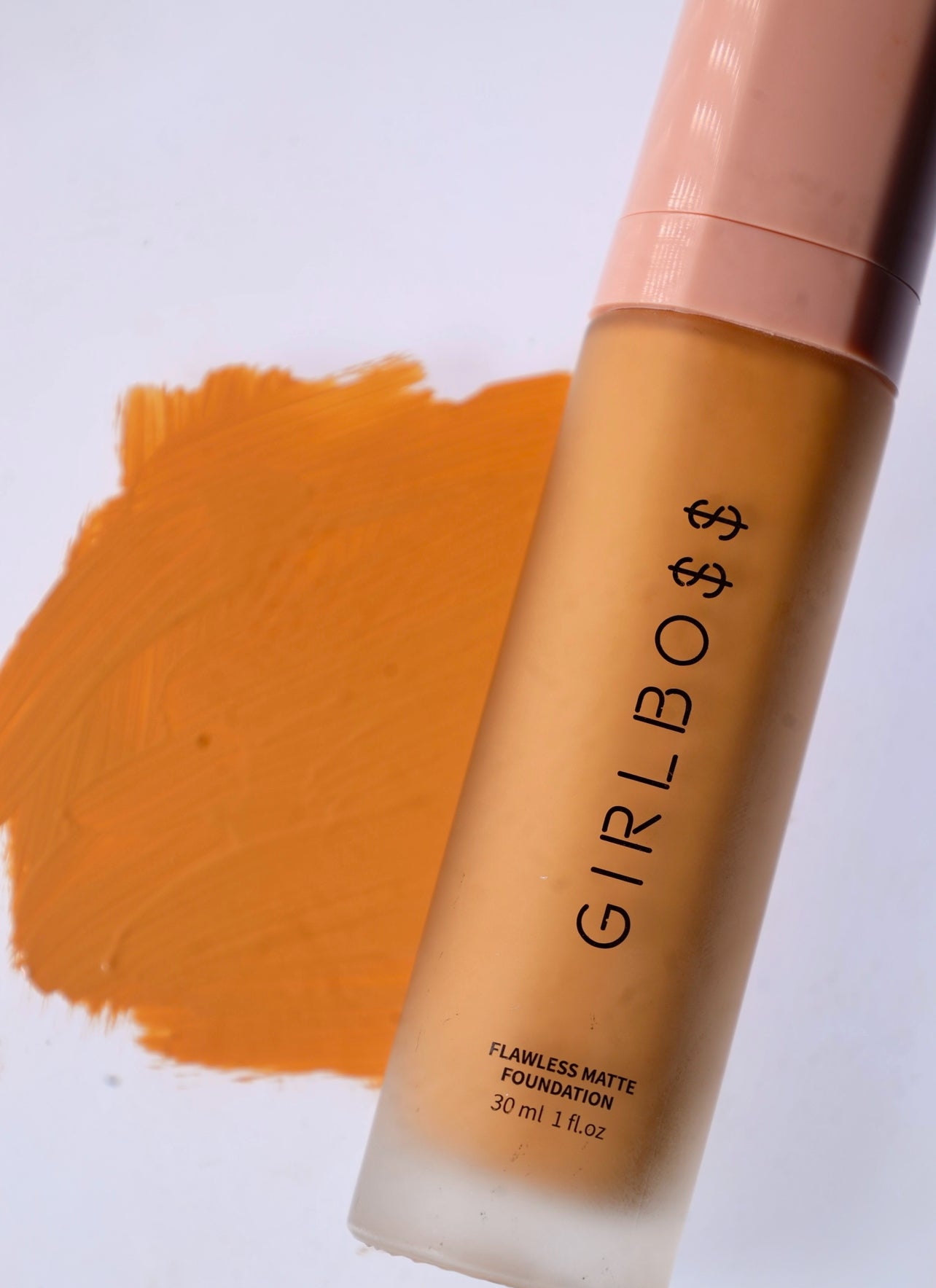 GIRLBOSS FLAWLESS FOUNDATION