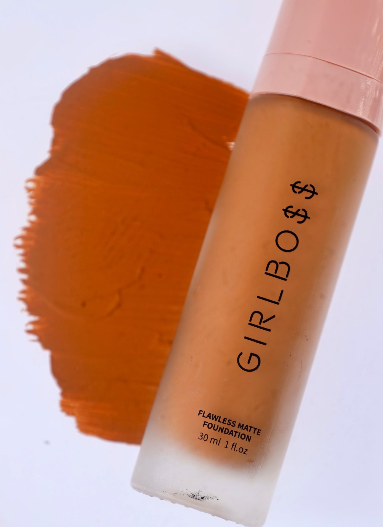 GIRLBOSS FLAWLESS FOUNDATION