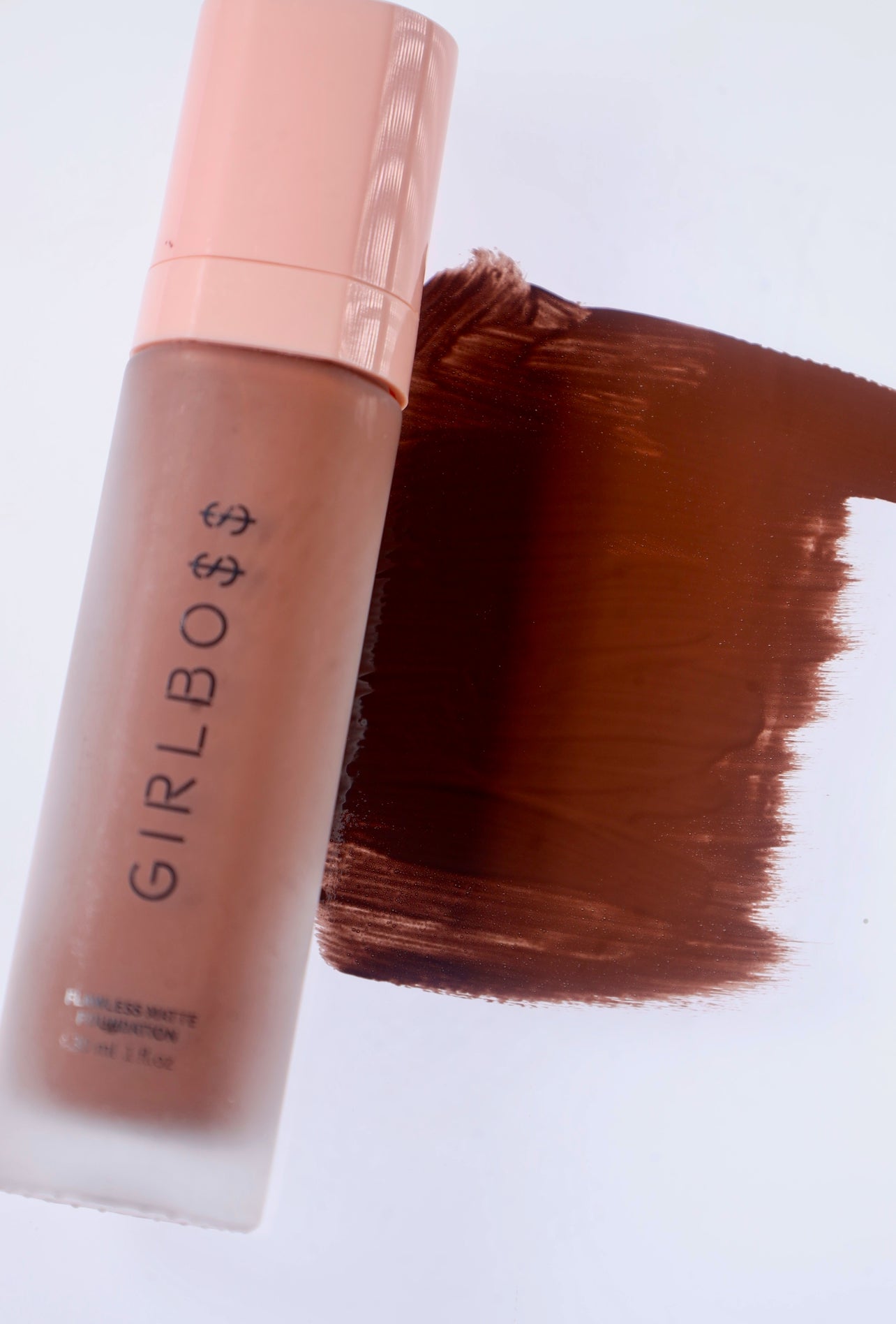 GIRLBOSS FLAWLESS FOUNDATION