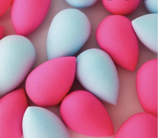 Beauty blender - SHOPATTHETWINSSTORE.COM