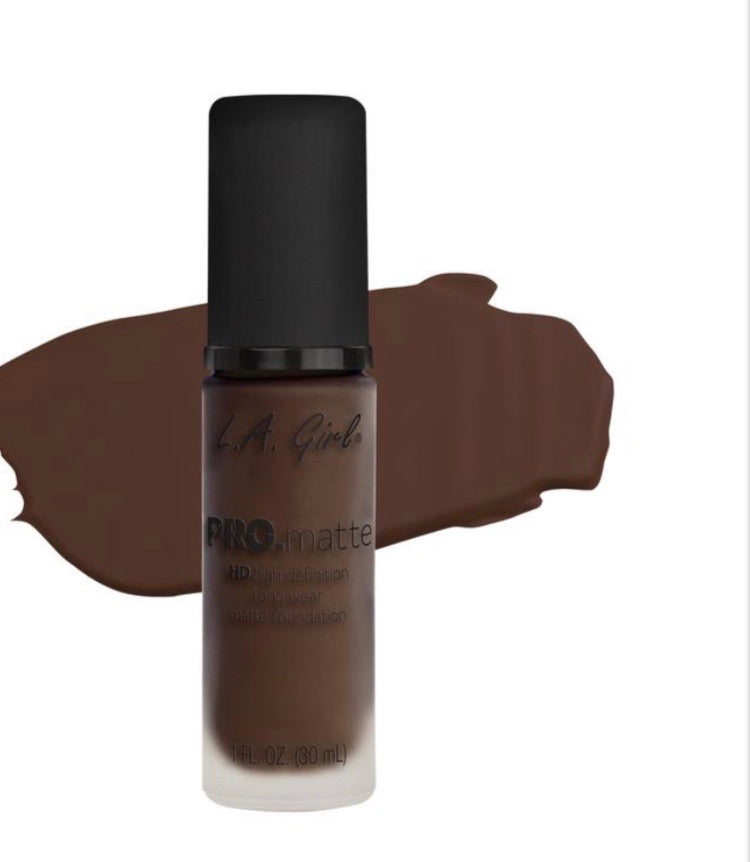 La girl pro matte hd long wear foundation