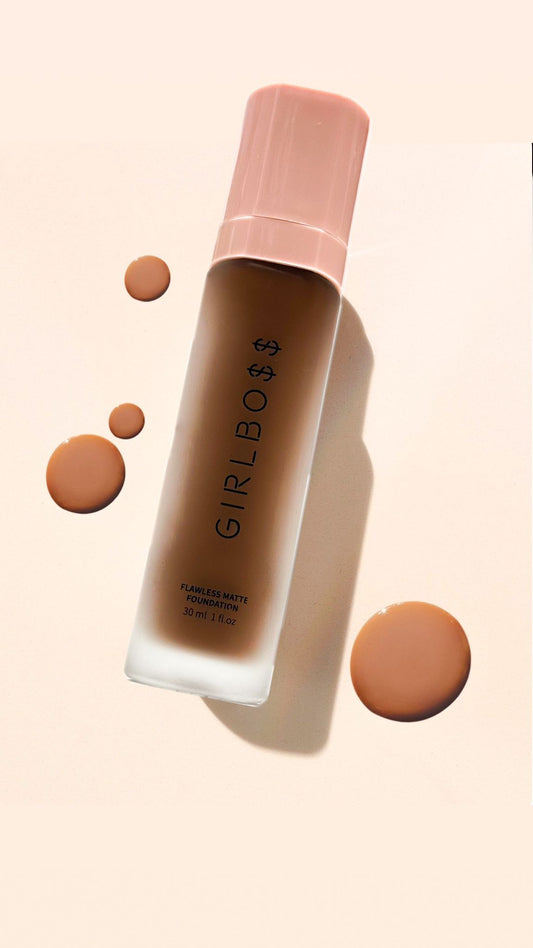 GIRLBOSS FLAWLESS FOUNDATION